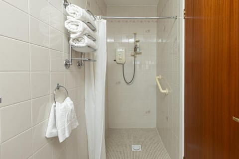 The Derg Arms B&B Bed and Breakfast in County Donegal