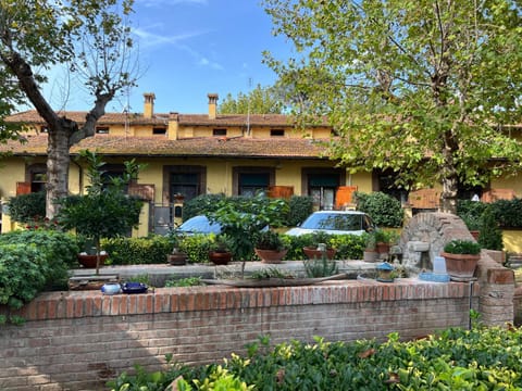 Property building, Day, Garden