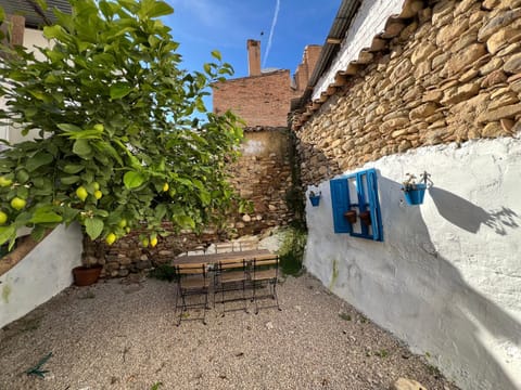 Patio, Off site