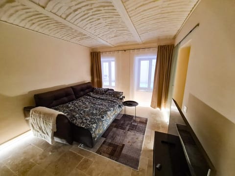 Bed, Living room, Photo of the whole room, Bedroom