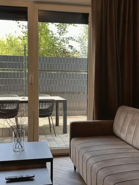 View (from property/room), Balcony/Terrace, Living room, Seating area