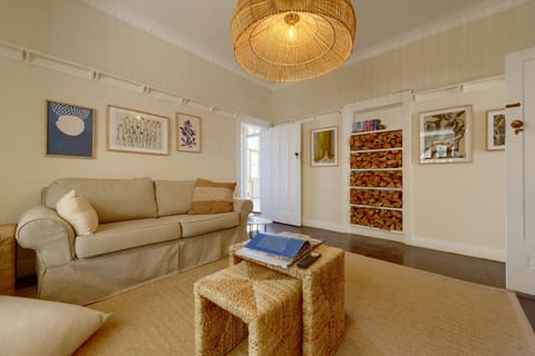 Stoep By Ideas Cartel Bed and Breakfast in Cape Town