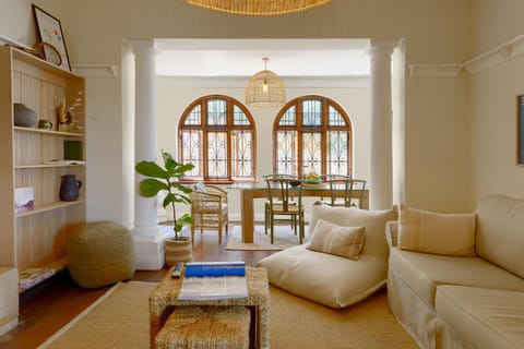 Stoep By Ideas Cartel Bed and Breakfast in Cape Town