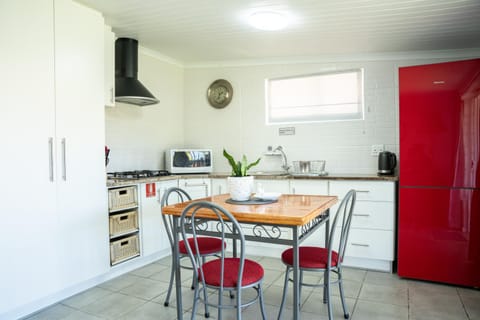 Faraway Cottage 3 Gables Self catering Swellendam Apartment in Western Cape