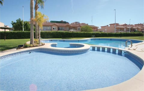 Day, Swimming pool, Swimming pool