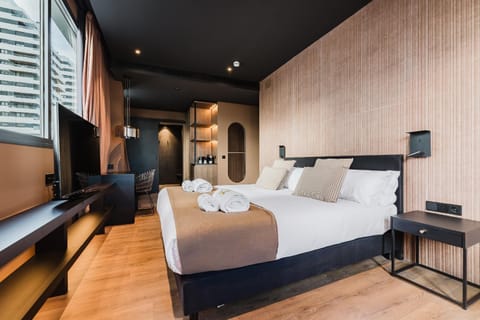 Bed, TV and multimedia, Photo of the whole room, Seating area, towels