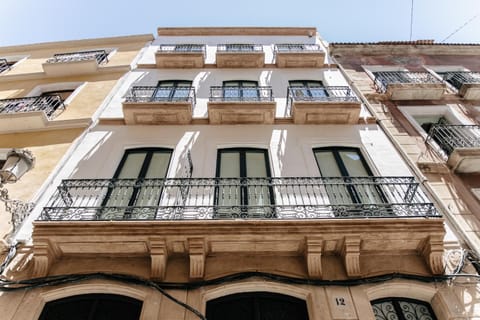Property building, Facade/entrance
