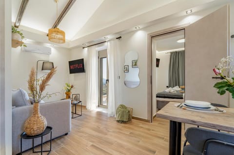 TV and multimedia, Living room, Photo of the whole room, Seating area