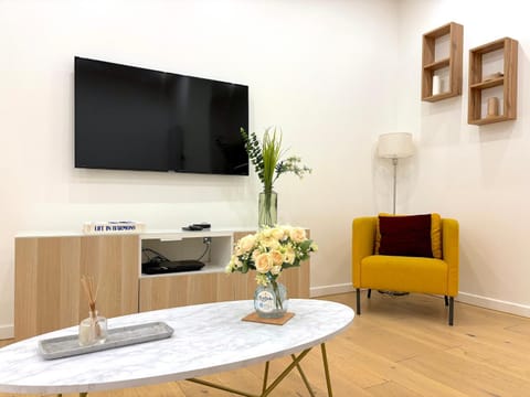 TV and multimedia, Living room