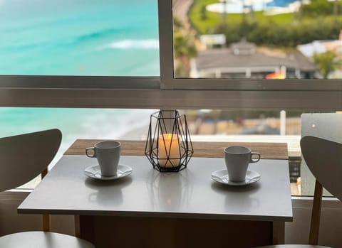 Living room, Beach, Sea view, internet