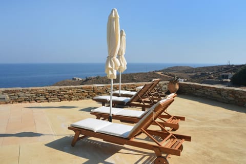 Day, View (from property/room), Balcony/Terrace, Pool view, Sea view, Swimming pool, sunbed