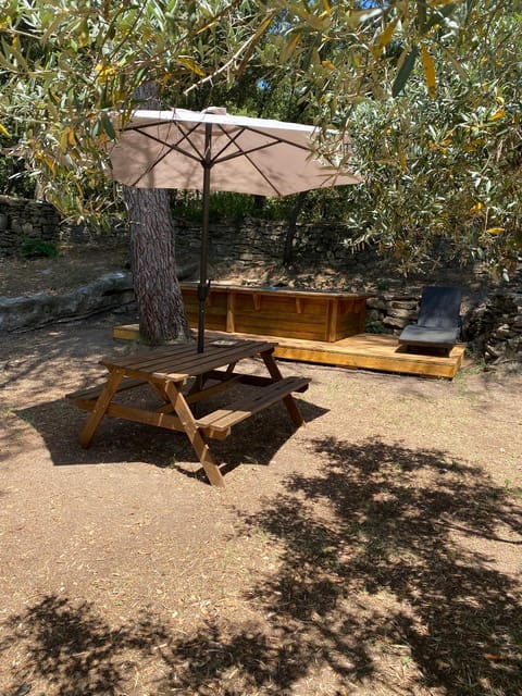 Bungalow cosy varois avec piscine soleil calme et nature Campground/ 
RV Resort in French Riviera