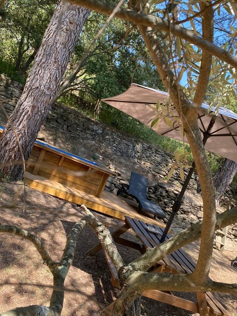 Bungalow cosy varois avec piscine soleil calme et nature Campground/ 
RV Resort in French Riviera