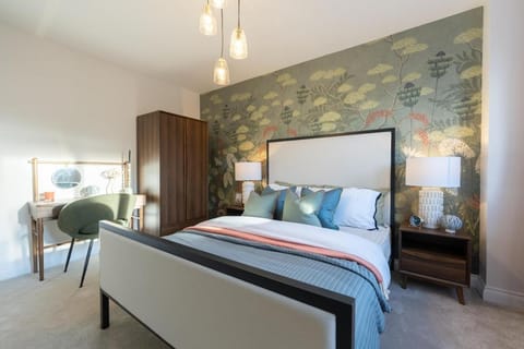 The Show Home - Grange Meadows 7 Adults 2 Kids House in Oldham District