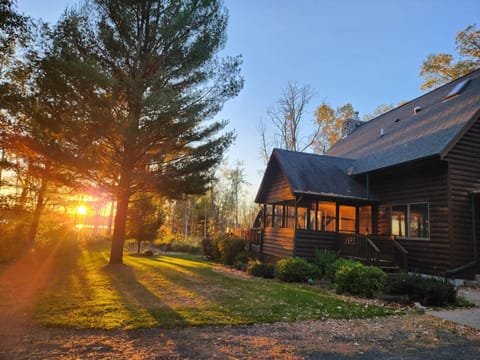 Yellow Lake Sunset Cabin Cabin in Wisconsin