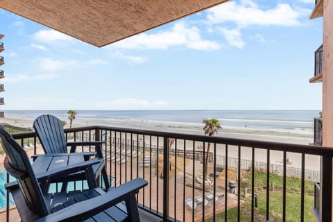 Sunrise 302 House in Edgewater