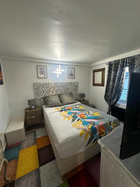 Appartement DJAhyane Apartment in Noisy-le-Grand