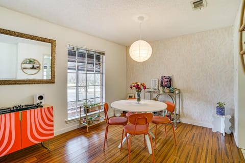 Karaoke Ready! Fort Worth Area Home House in Fort Worth