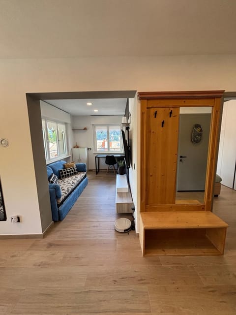 TV and multimedia, Living room, wardrobe