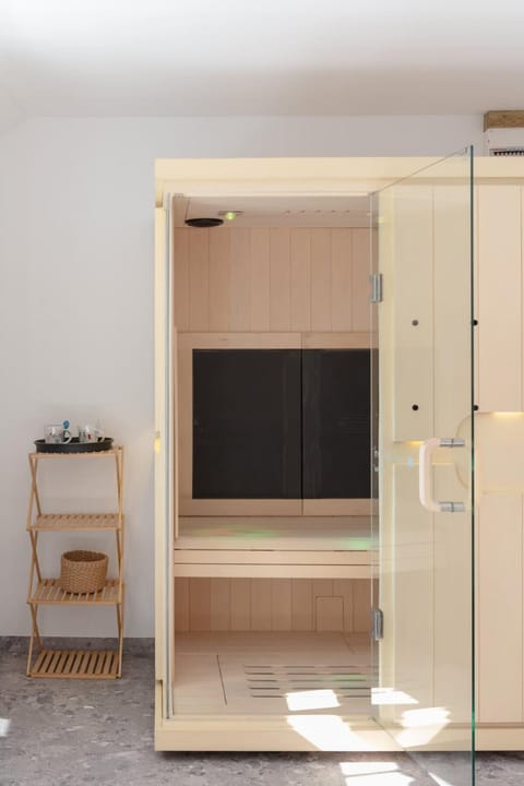 TY LAOUEN - Maison bretonne de charme avec sauna House in Plougonvelin