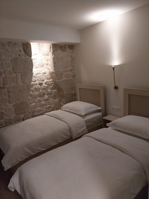 Divna Apartment in Imotski