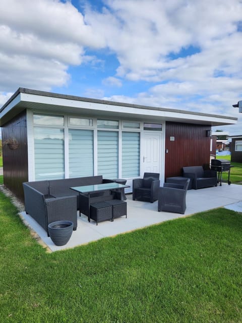 Patio, Seating area, Garden view