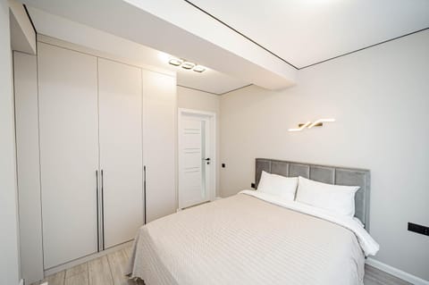 Bed, Bedroom, wardrobe