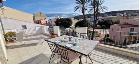 centralissimo, ampio e luminoso! Apartment in Palau