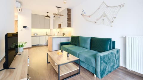 Kitchen or kitchenette, Living room, Seating area