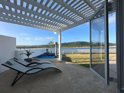 Patio, Day, Natural landscape, Hot Tub, View (from property/room), sunbed