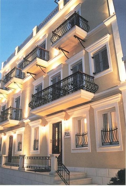 Property building, Day, View (from property/room), Balcony/Terrace, Breakfast