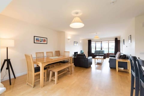 Charming 3 bedroom holiday home House in Lahinch