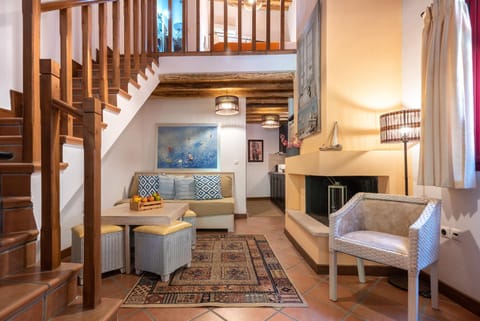 Kitchen or kitchenette, Living room, Photo of the whole room, Seating area