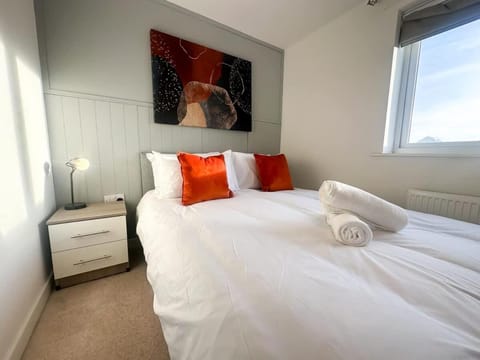 Ruby Place by Blue Skies Stays House in Hartlepool