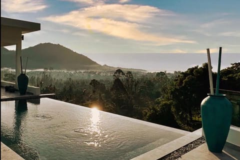 Nearby landmark, Natural landscape, Mountain view, Pool view, Sea view, Swimming pool