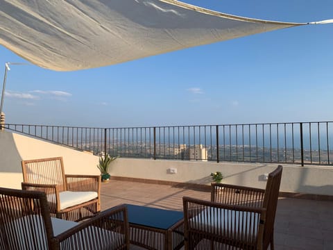 Bird's eye view, View (from property/room), View (from property/room), Balcony/Terrace, Balcony/Terrace, City view, Landmark view, Landmark view, Sea view