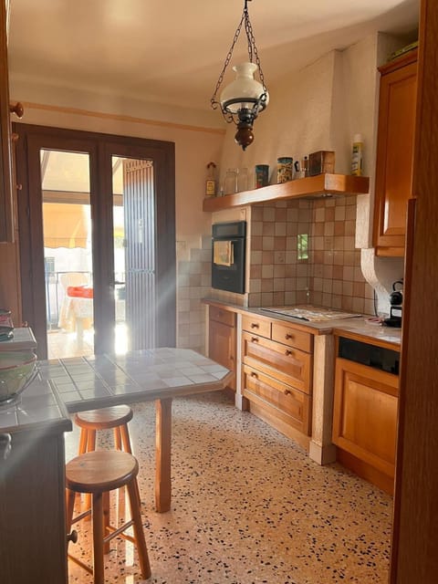 Charmant haut de Villa Apartment in Manosque