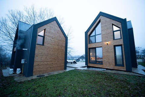 Property building, Natural landscape