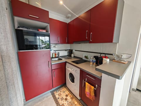 Studio Beach Apartment in Villeneuve-Loubet