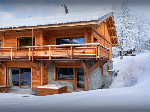 Property building, Winter