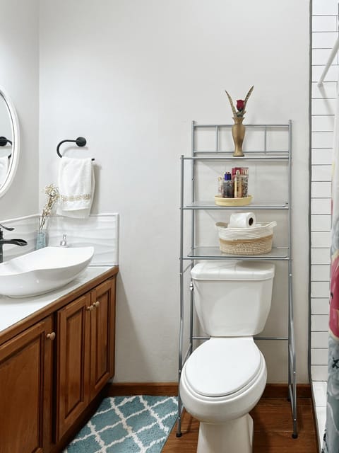 Shower, Toilet, Bathroom