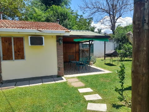 Property building, Day, Garden, Garden, Garden view