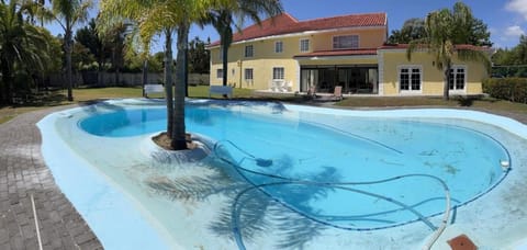 Yalwa house Bed and Breakfast in Cape Town