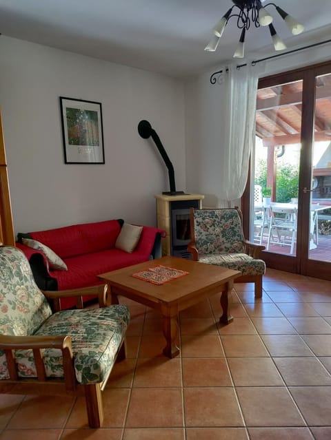 Communal lounge/ TV room