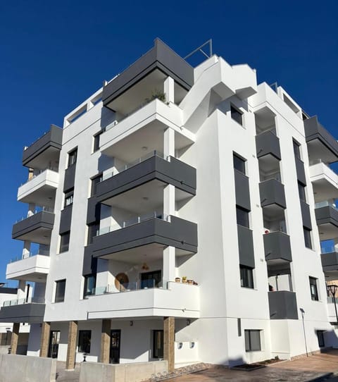 Property building, View (from property/room), Balcony/Terrace