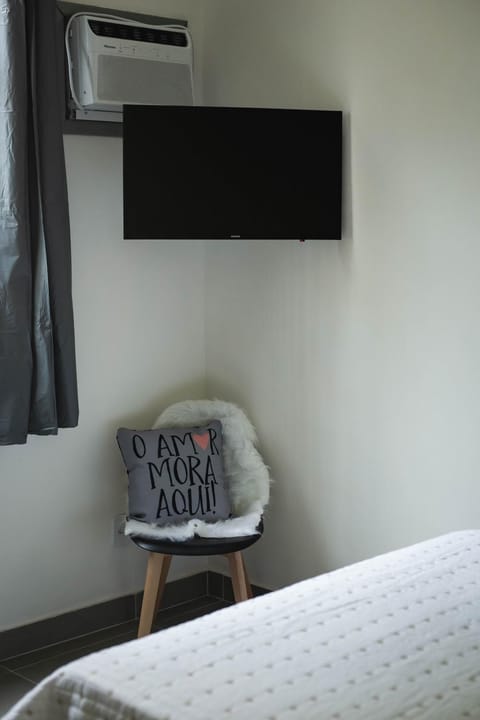 TV and multimedia, Bedroom, air conditioner