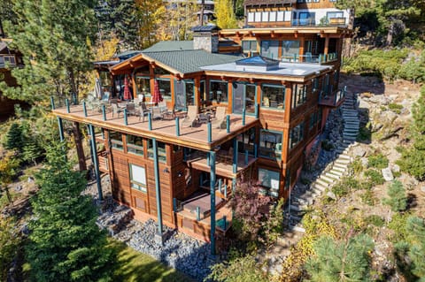Clouds Rest in Dollar Point By Tahoe Getaways - Lake views - Hot Tub & Game Room House in Dollar Point