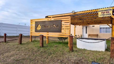Property building, Property logo or sign