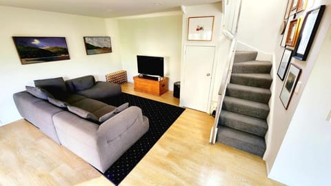 Perfect location - Long or short-term stay! Villa in Auckland