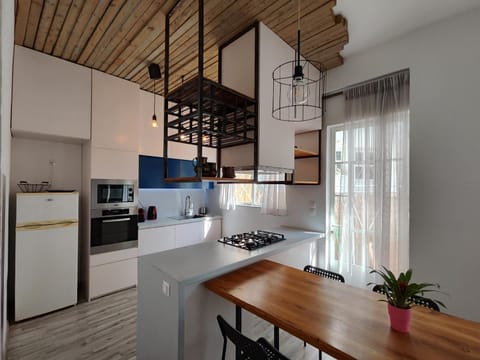 Kitchen or kitchenette, oven, stove
